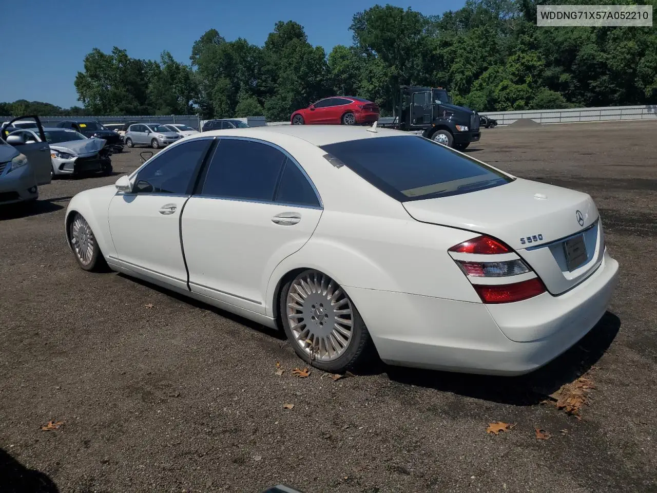 2007 Mercedes-Benz S 550 VIN: WDDNG71X57A052210 Lot: 61724425