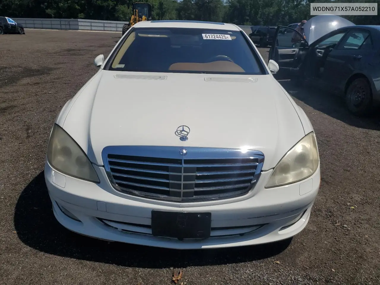 2007 Mercedes-Benz S 550 VIN: WDDNG71X57A052210 Lot: 61724425