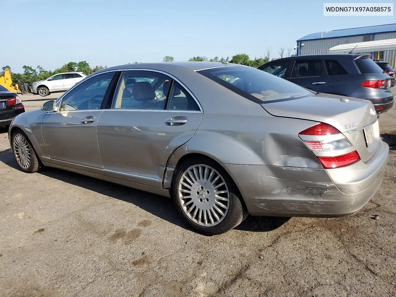 2007 Mercedes-Benz S 550 VIN: WDDNG71X97A058575 Lot: 61751095