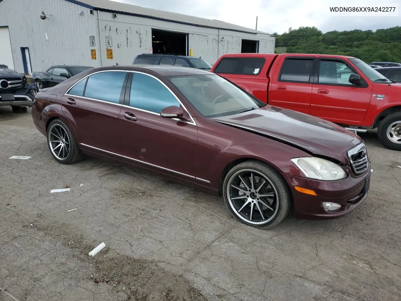 2009 Mercedes-Benz S 550 4Matic VIN: WDDNG86XX9A242277 Lot: 65048985