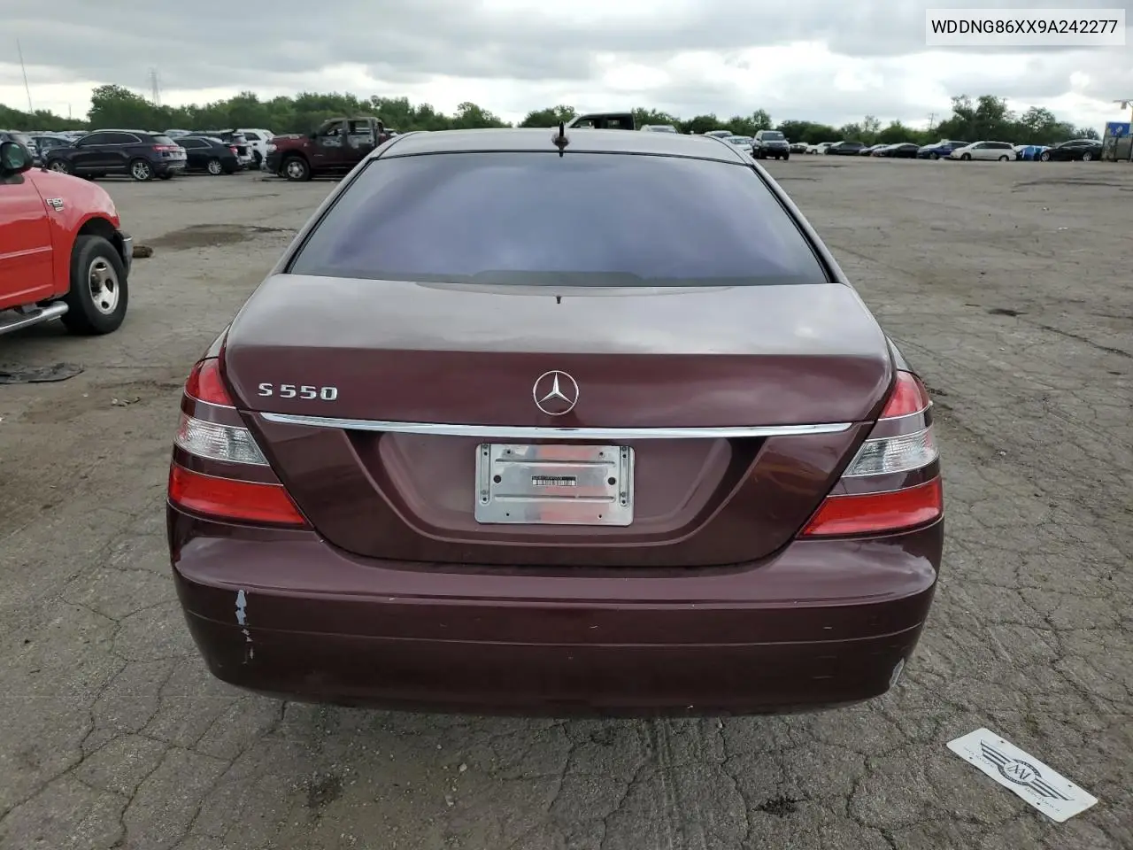 2009 Mercedes-Benz S 550 4Matic VIN: WDDNG86XX9A242277 Lot: 65048985