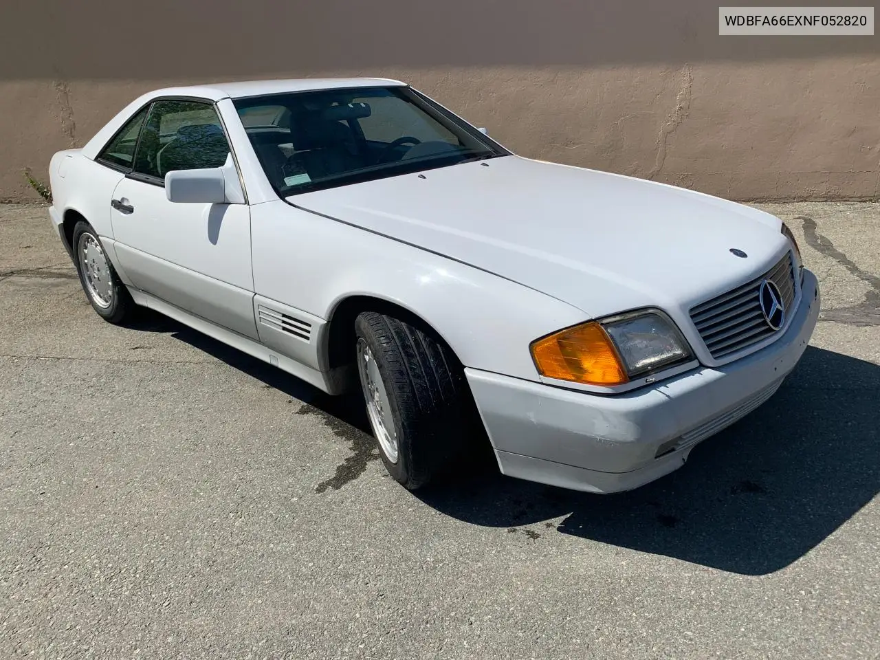 1992 Mercedes-Benz 500 Sl VIN: WDBFA66EXNF052820 Lot: 55408835