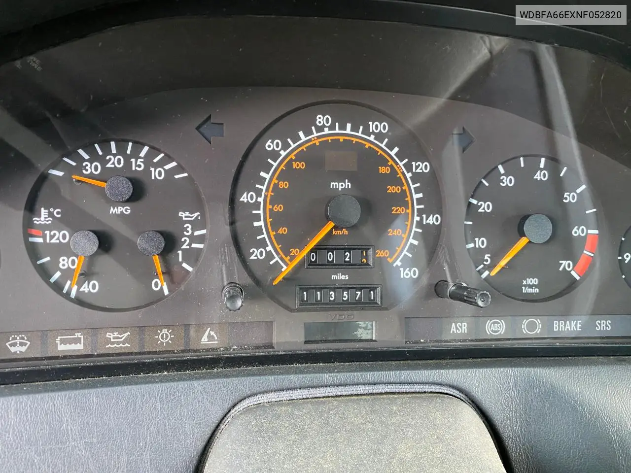 1992 Mercedes-Benz 500 Sl VIN: WDBFA66EXNF052820 Lot: 55408835