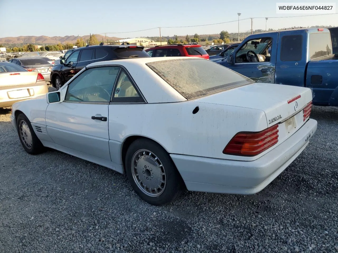 1992 Mercedes-Benz 500 Sl VIN: WDBFA66E6NF044827 Lot: 75097374