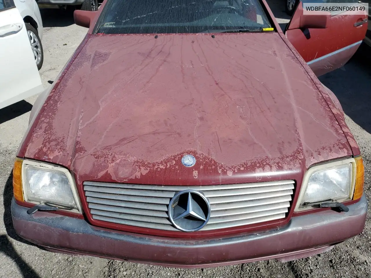 1992 Mercedes-Benz 500 Sl VIN: WDBFA66E2NF060149 Lot: 76109384