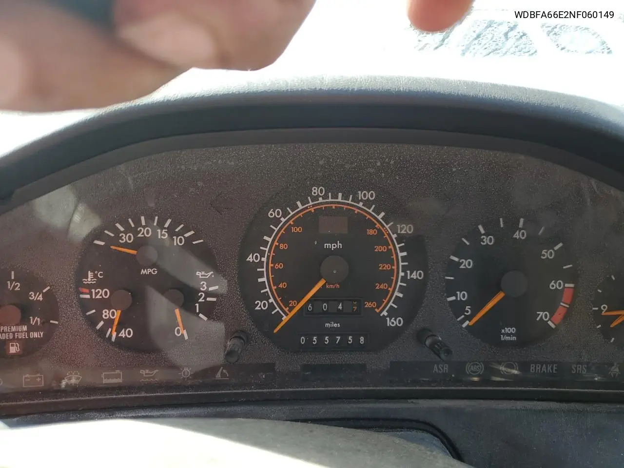 1992 Mercedes-Benz 500 Sl VIN: WDBFA66E2NF060149 Lot: 76109384