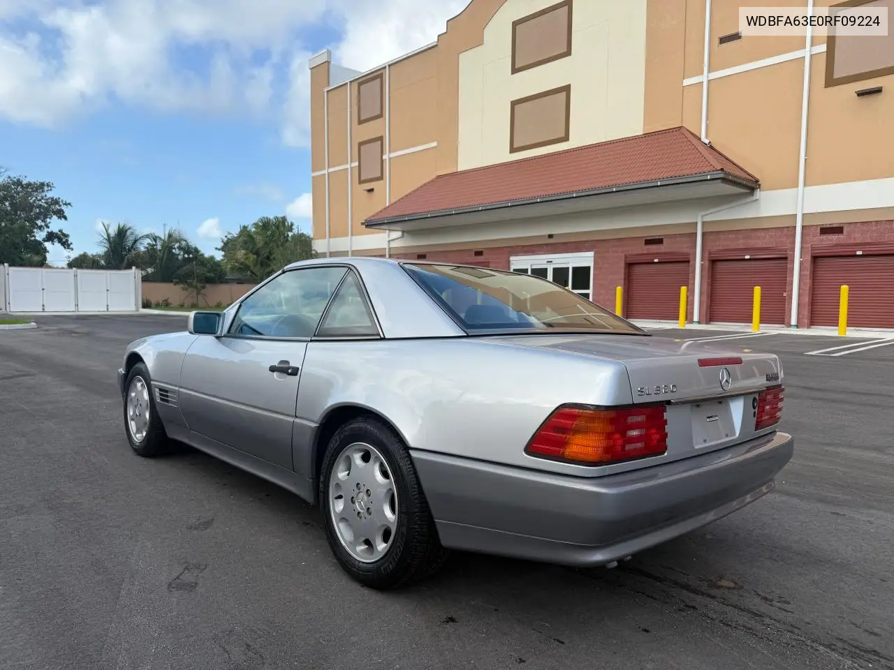 1994 Mercedes-Benz Sl 320 VIN: WDBFA63E0RF09224 Lot: 58923925