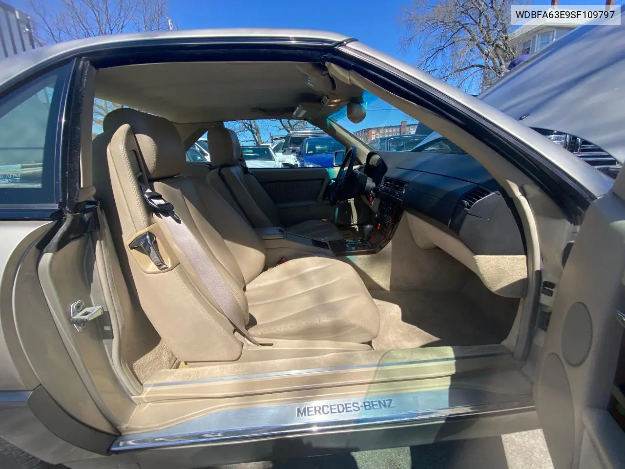 1995 Mercedes-Benz Sl 320 VIN: WDBFA63E9SF109797 Lot: 53972805
