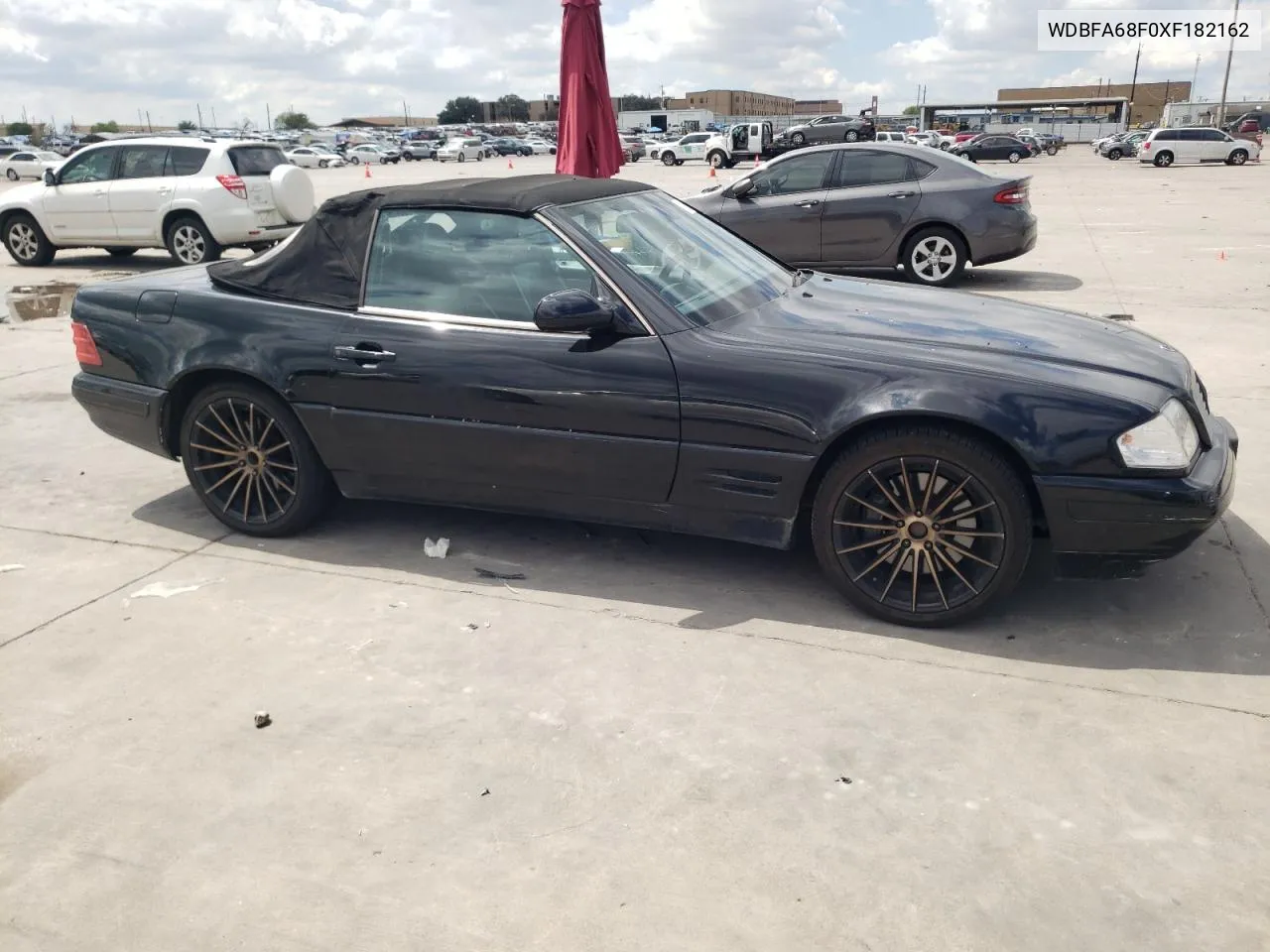 1999 Mercedes-Benz Sl 500 VIN: WDBFA68F0XF182162 Lot: 71390714