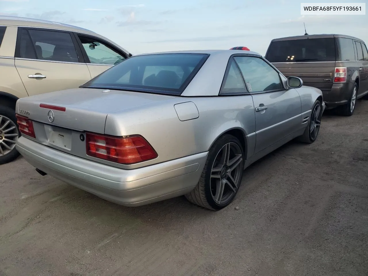 2000 Mercedes-Benz Sl 500 VIN: WDBFA68F5YF193661 Lot: 76386784