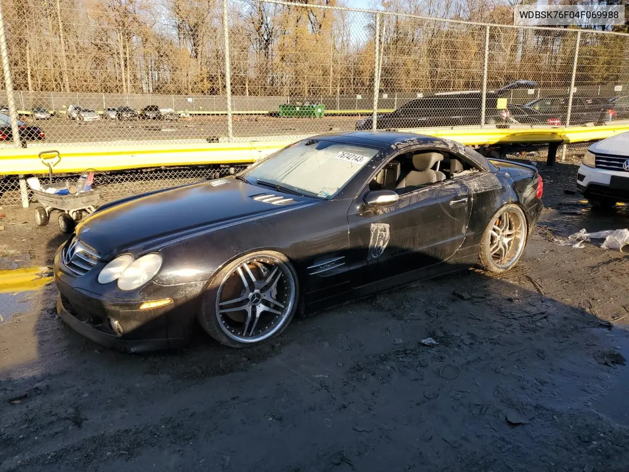 2004 Mercedes-Benz Sl 600 VIN: WDBSK76F04F069988 Lot: 41449095