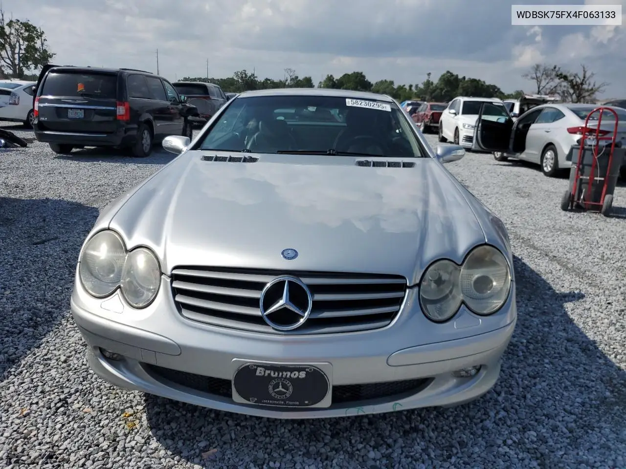 2004 Mercedes-Benz Sl 500 VIN: WDBSK75FX4F063133 Lot: 58230295