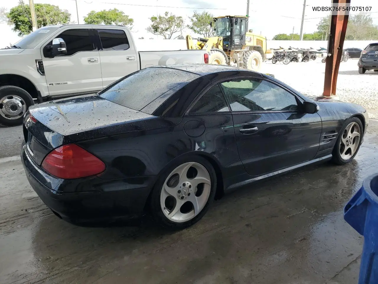2004 Mercedes-Benz Sl 600 VIN: WDBSK76F54F075107 Lot: 59722725