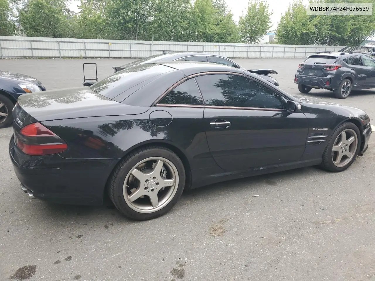 2004 Mercedes-Benz Sl 55 Amg VIN: WDBSK74F24F076539 Lot: 60300045