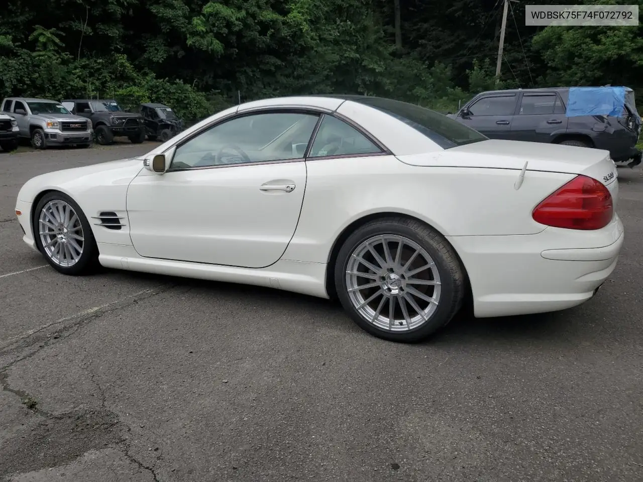 2004 Mercedes-Benz Sl 500 VIN: WDBSK75F74F072792 Lot: 62934285
