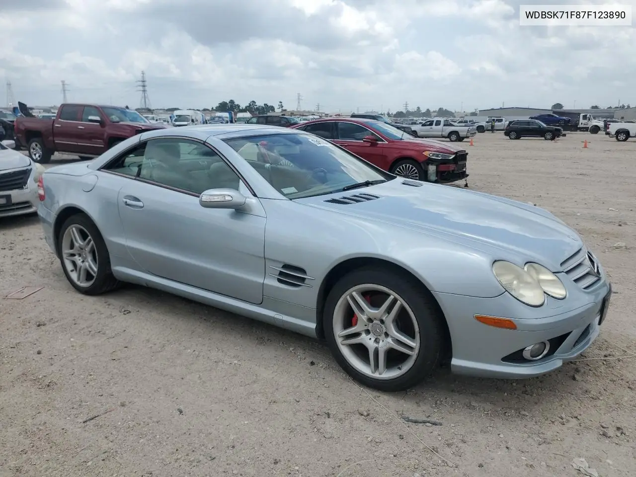2007 Mercedes-Benz Sl 550 VIN: WDBSK71F87F123890 Lot: 55453355