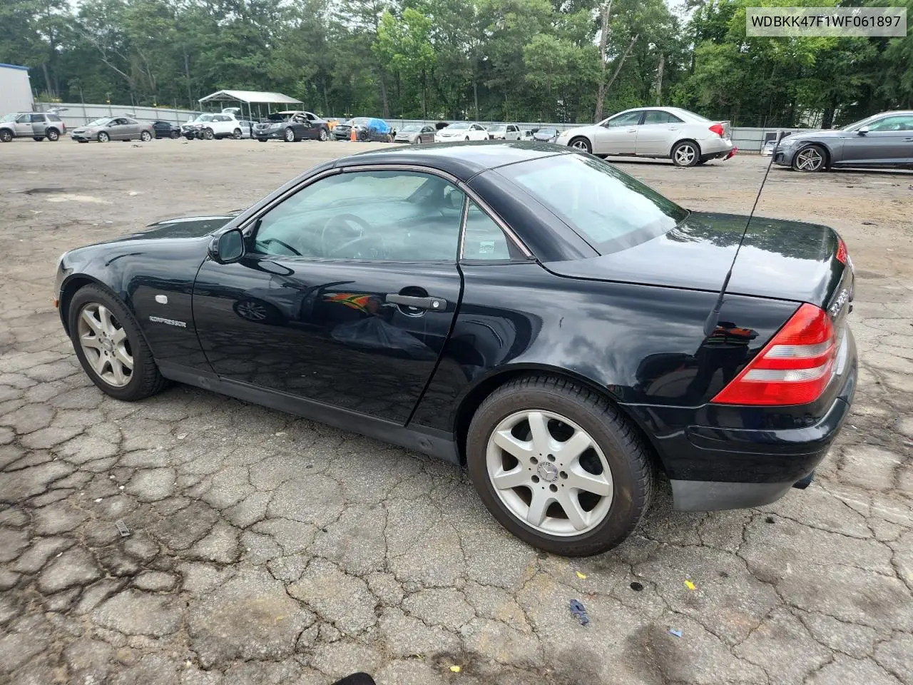 1998 Mercedes-Benz Slk 230 Kompressor VIN: WDBKK47F1WF061897 Lot: 60979075