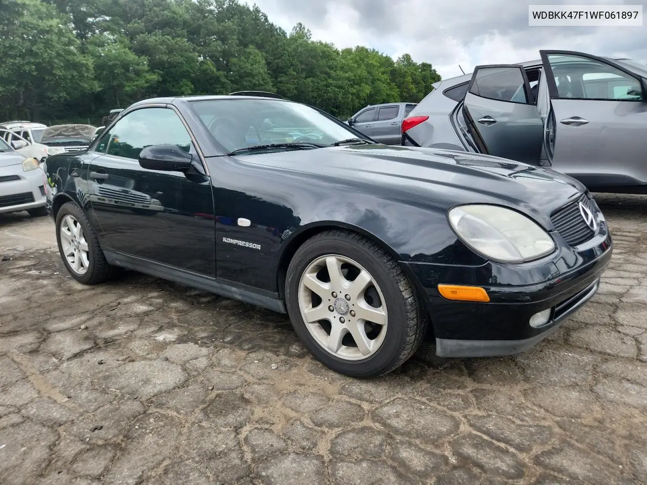1998 Mercedes-Benz Slk 230 Kompressor VIN: WDBKK47F1WF061897 Lot: 60979075