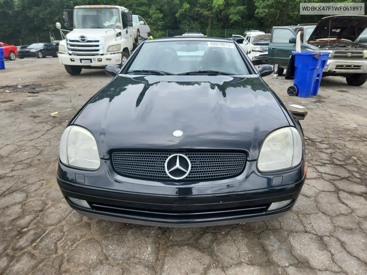 1998 Mercedes-Benz Slk 230 Kompressor VIN: WDBKK47F1WF061897 Lot: 60979075