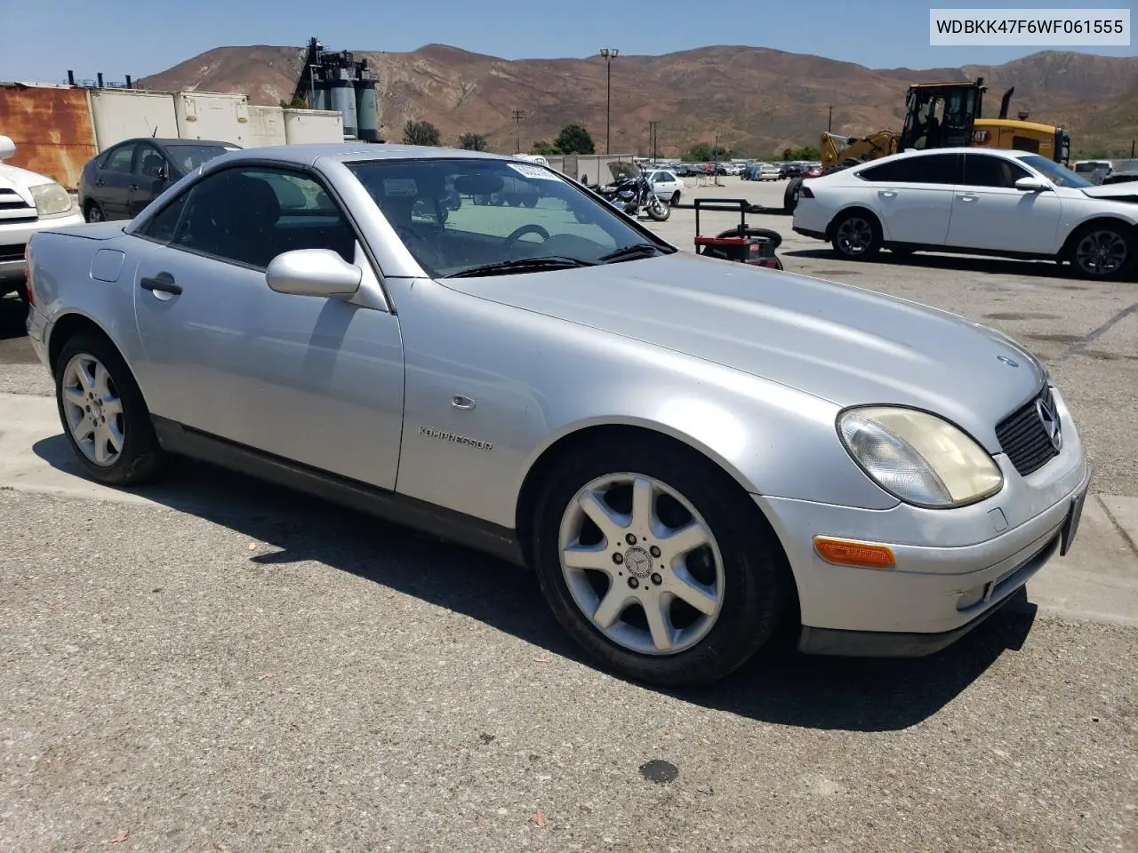 1998 Mercedes-Benz Slk 230 Kompressor VIN: WDBKK47F6WF061555 Lot: 63027395