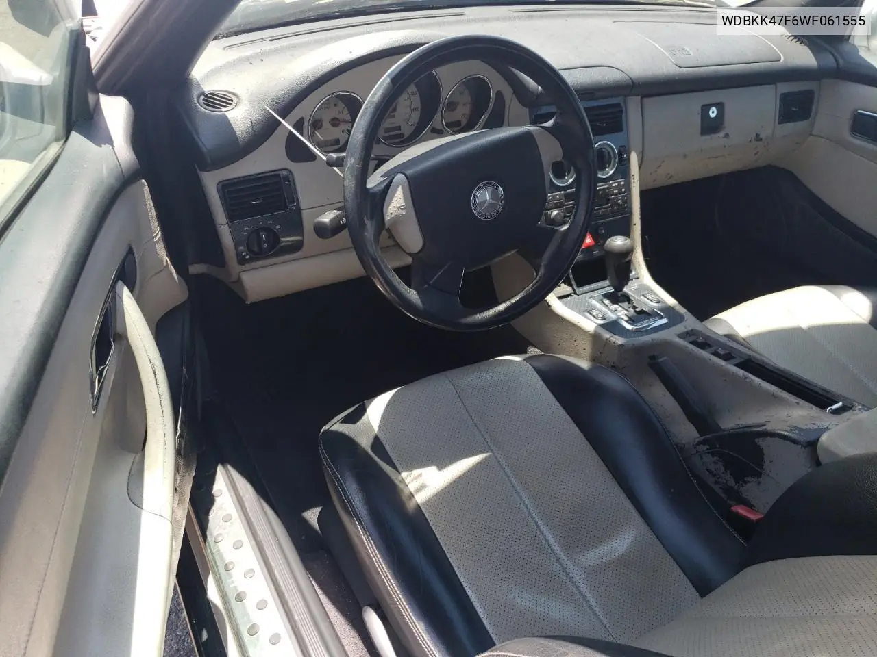 1998 Mercedes-Benz Slk 230 Kompressor VIN: WDBKK47F6WF061555 Lot: 63027395