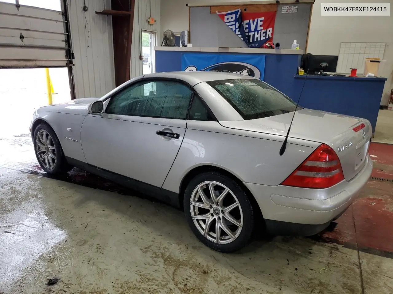 1999 Mercedes-Benz Slk 230 Kompressor VIN: WDBKK47F8XF124415 Lot: 60229115