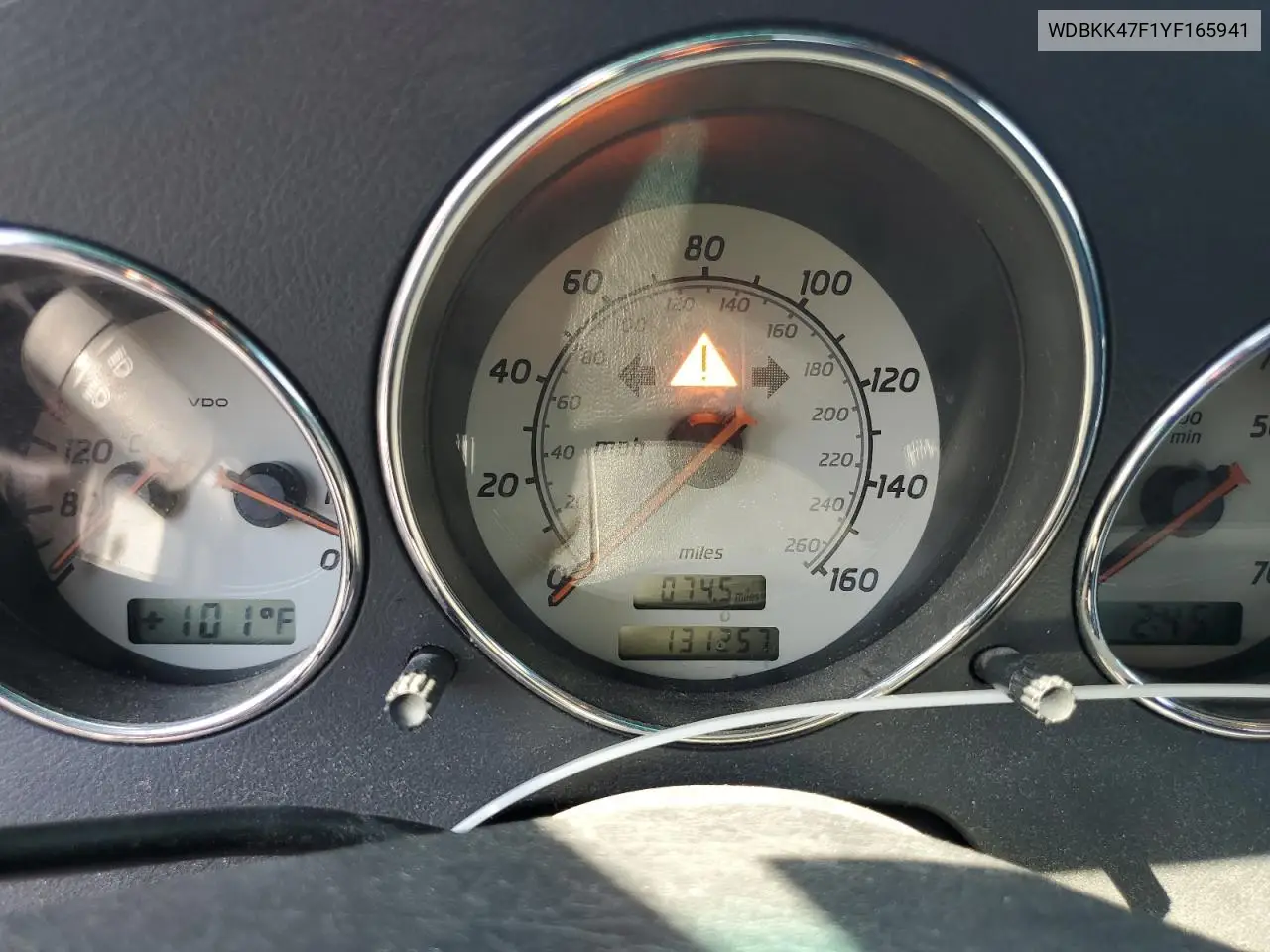 2000 Mercedes-Benz Slk 230 Kompressor VIN: WDBKK47F1YF165941 Lot: 53750745