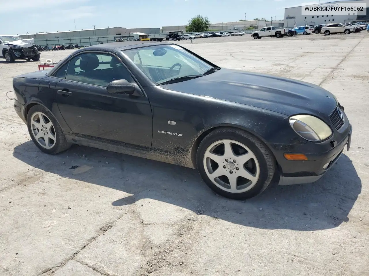 2000 Mercedes-Benz Slk 230 Kompressor VIN: WDBKK47F0YF166062 Lot: 54318895