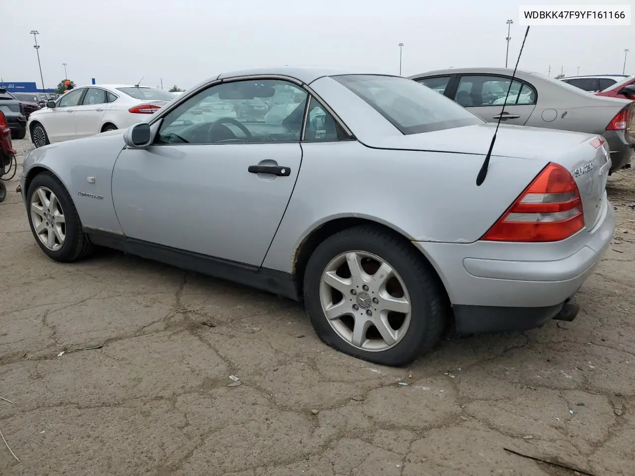 2000 Mercedes-Benz Slk 230 Kompressor VIN: WDBKK47F9YF161166 Lot: 60606245