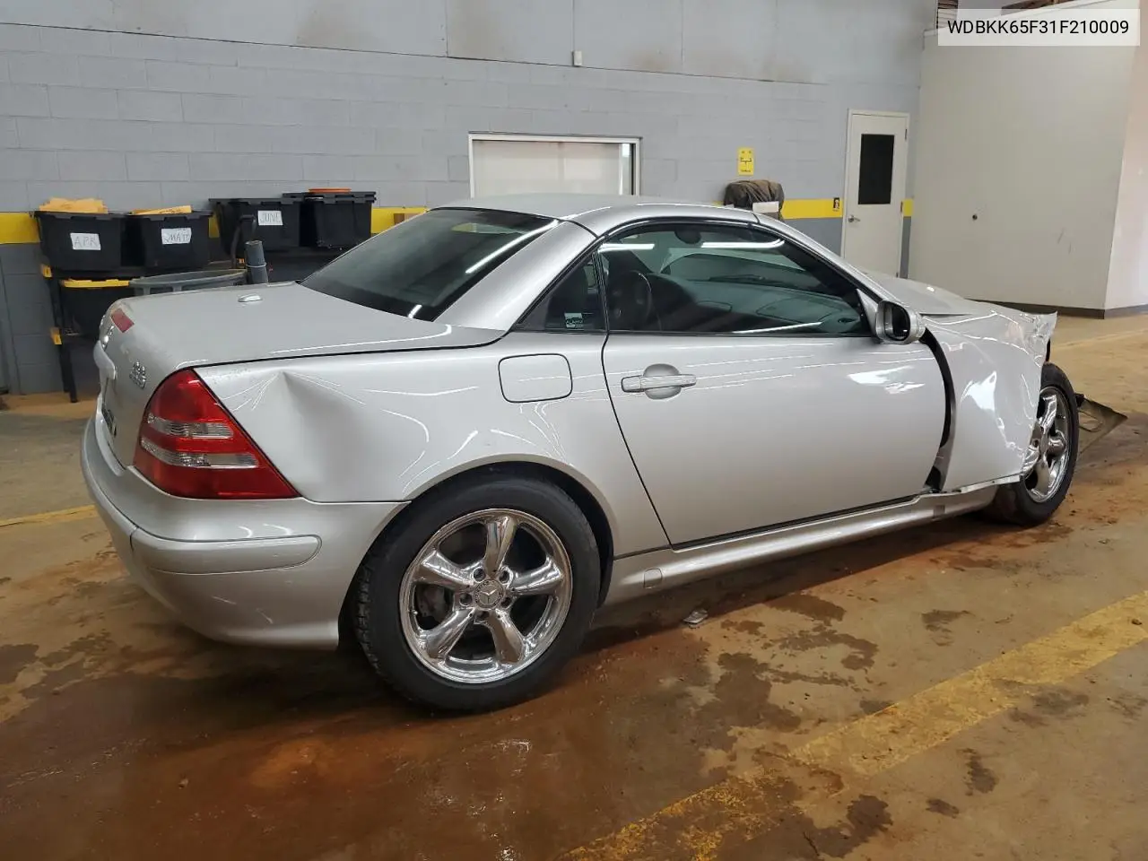 2001 Mercedes-Benz Slk 320 VIN: WDBKK65F31F210009 Lot: 59847695