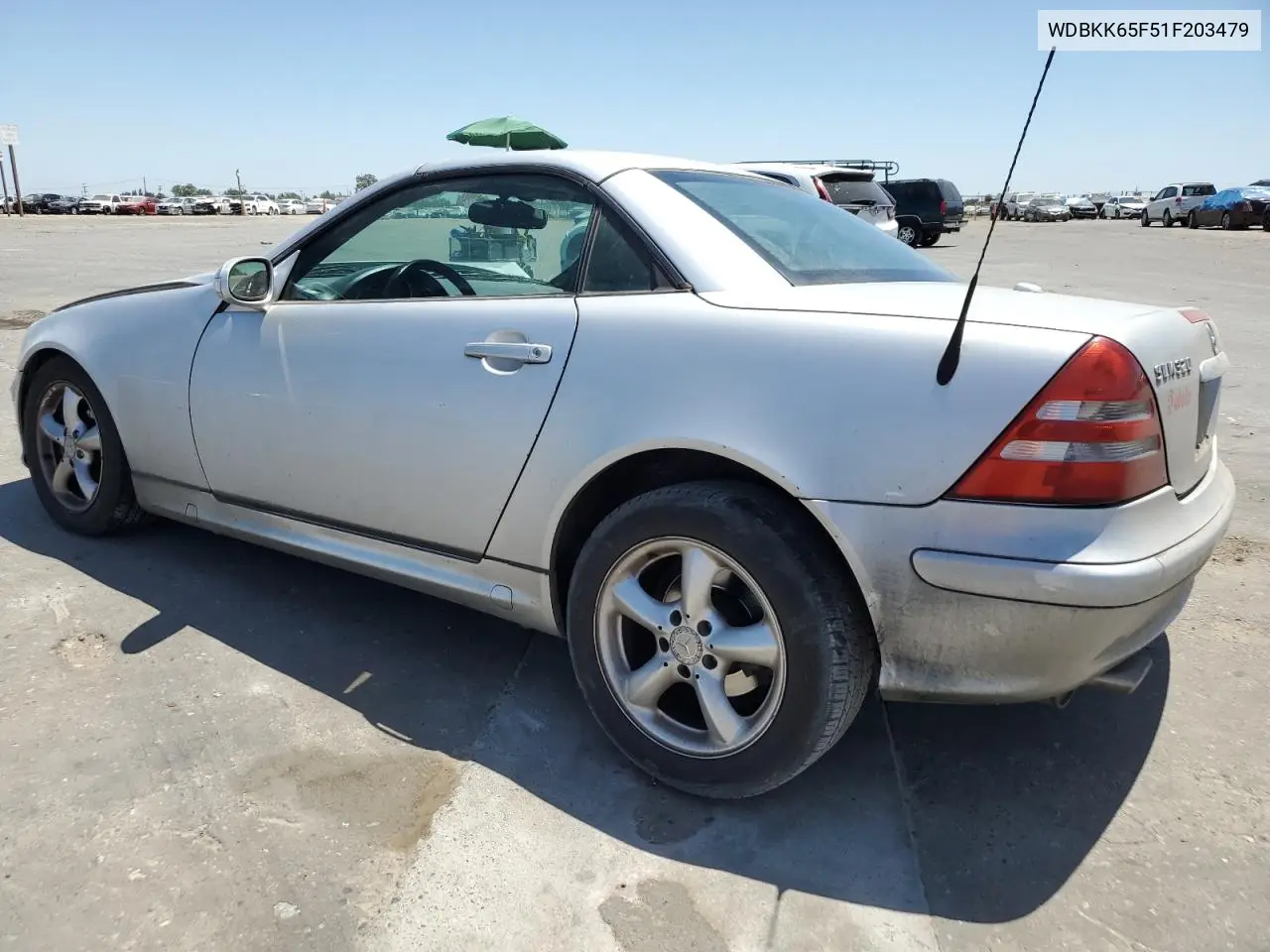 2001 Mercedes-Benz Slk 320 VIN: WDBKK65F51F203479 Lot: 61229445