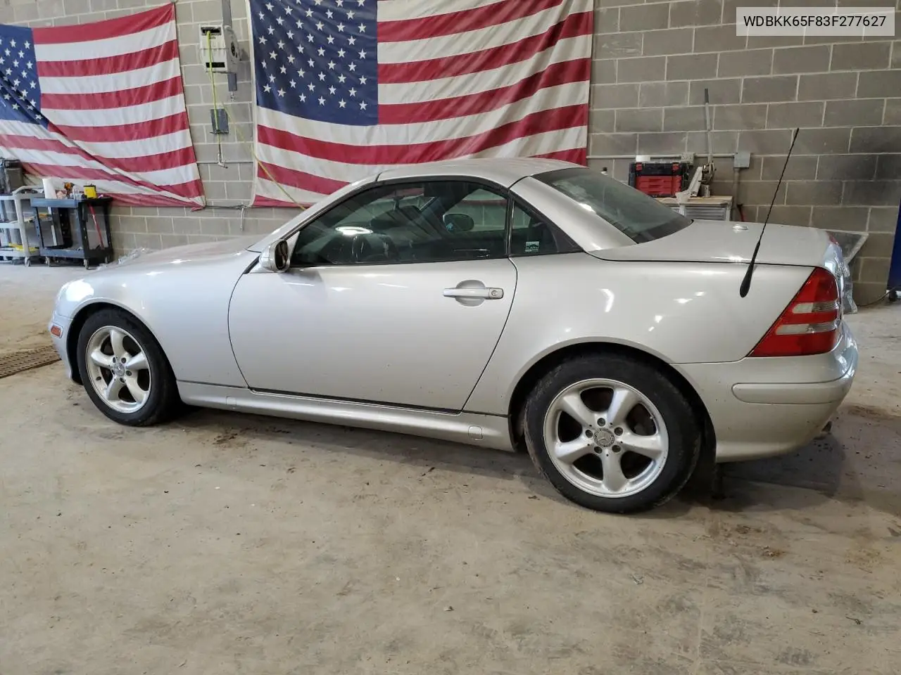 2003 Mercedes-Benz Slk 320 VIN: WDBKK65F83F277627 Lot: 55314115