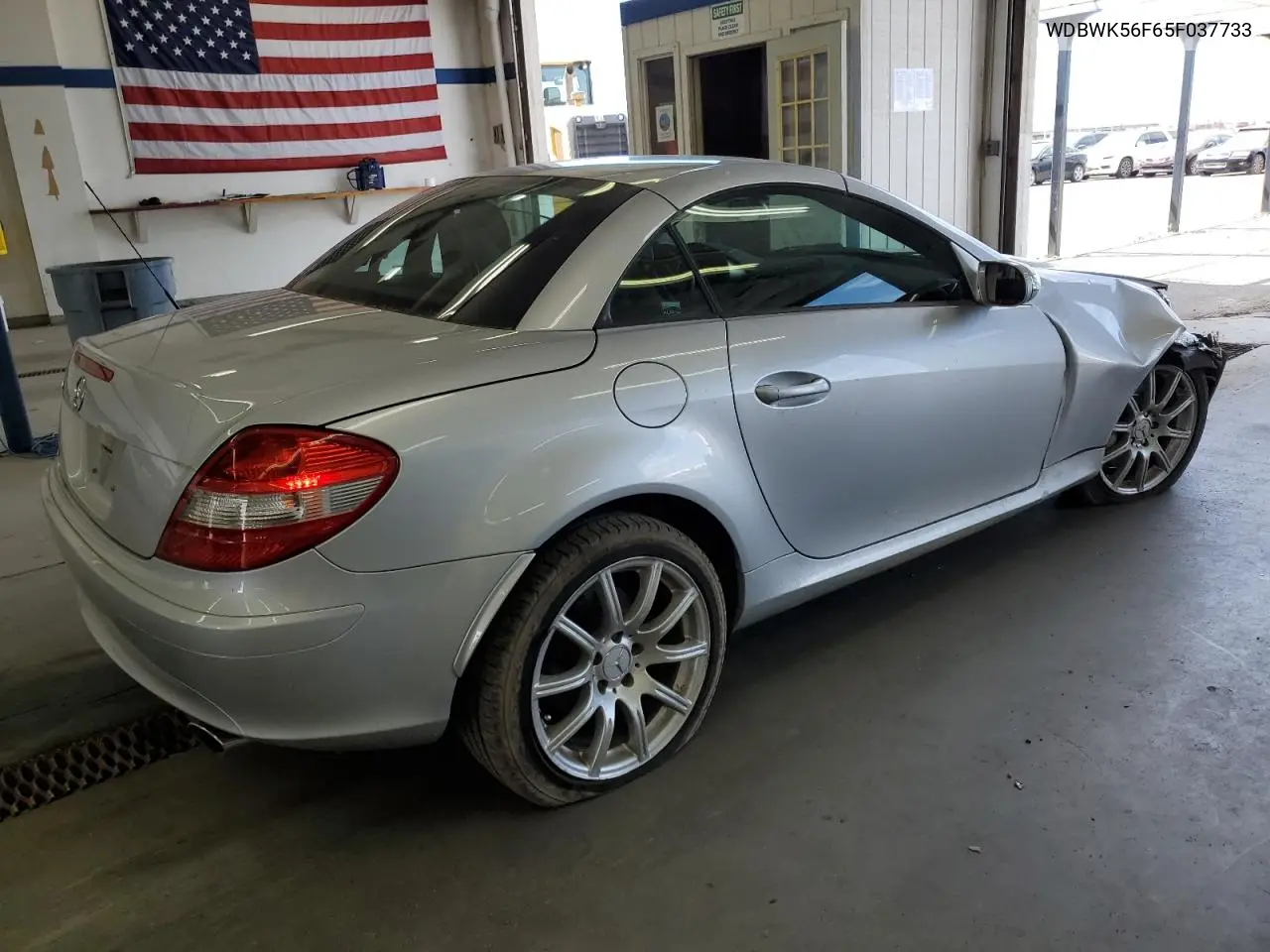 2005 Mercedes-Benz Slk 350 VIN: WDBWK56F65F037733 Lot: 63248685