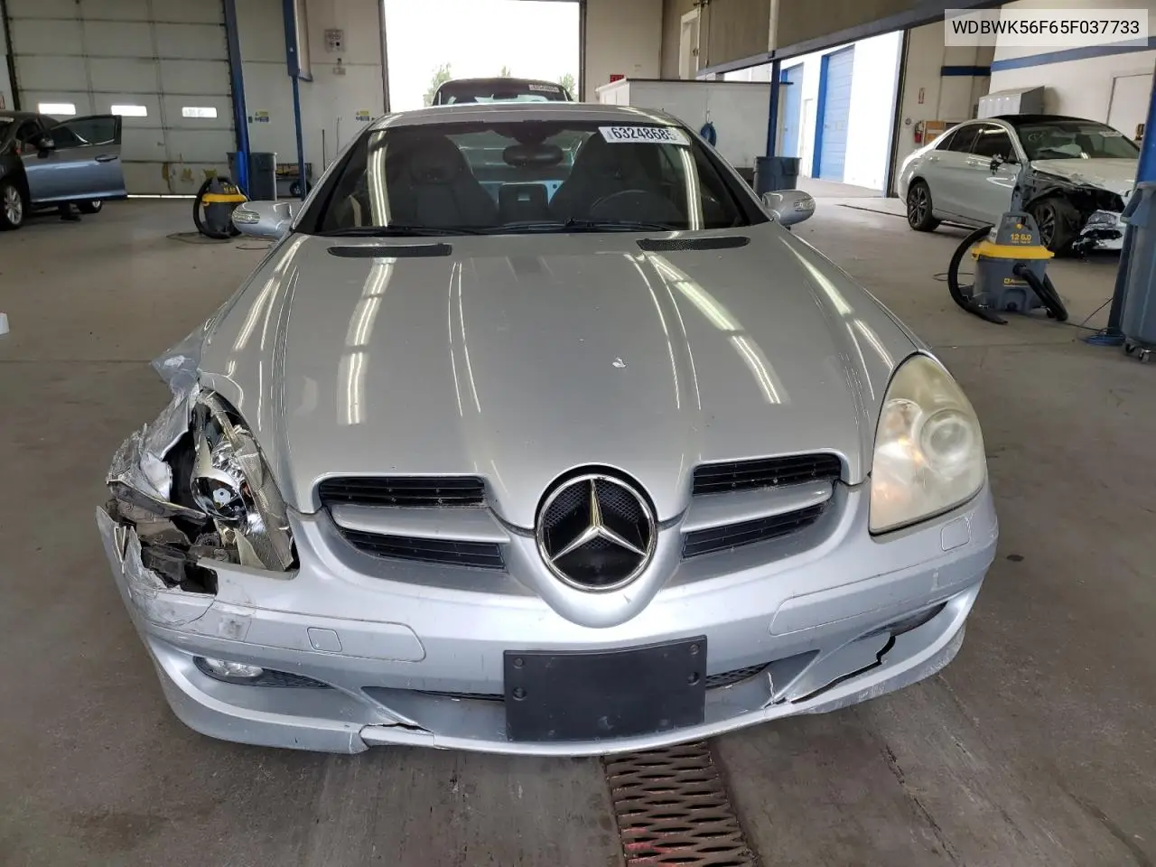 2005 Mercedes-Benz Slk 350 VIN: WDBWK56F65F037733 Lot: 63248685
