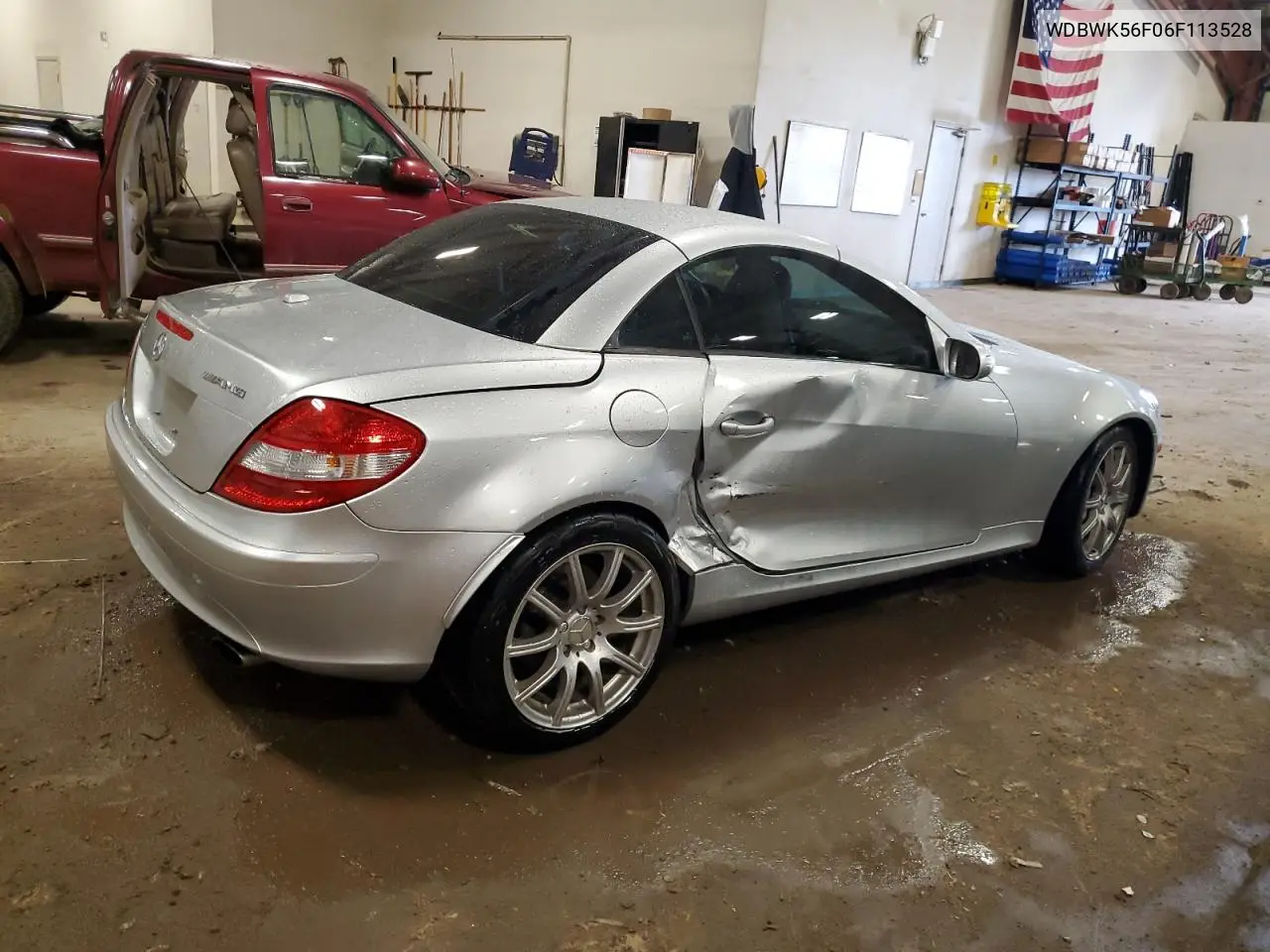 2006 Mercedes-Benz Slk 350 VIN: WDBWK56F06F113528 Lot: 55430535