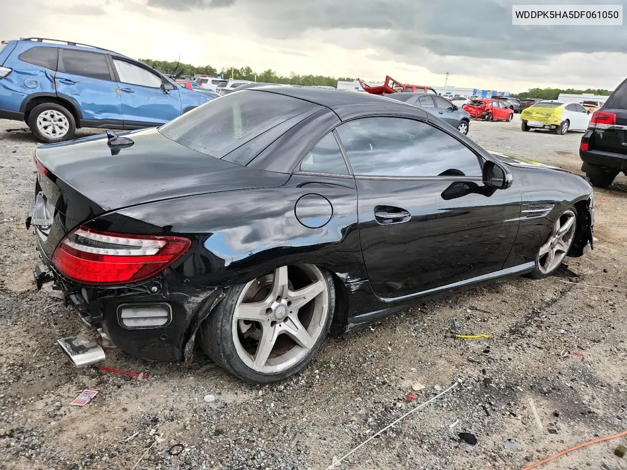 2013 Mercedes-Benz Slk 350 VIN: WDDPK5HA5DF061050 Lot: 62885235