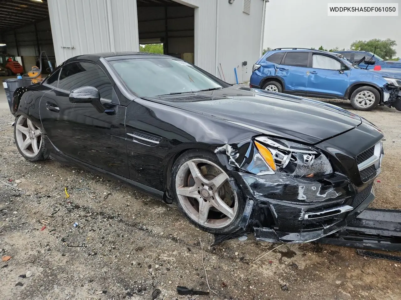 2013 Mercedes-Benz Slk 350 VIN: WDDPK5HA5DF061050 Lot: 62885235