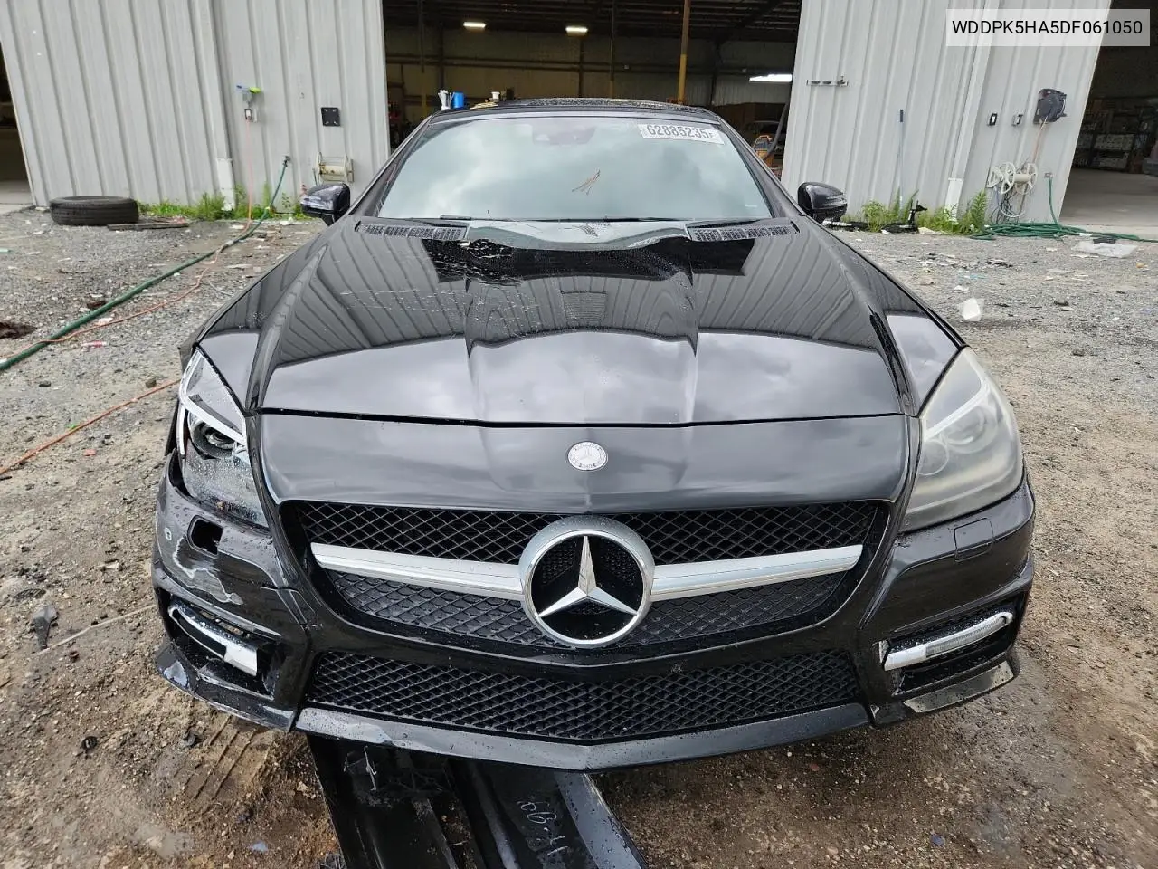 2013 Mercedes-Benz Slk 350 VIN: WDDPK5HA5DF061050 Lot: 62885235