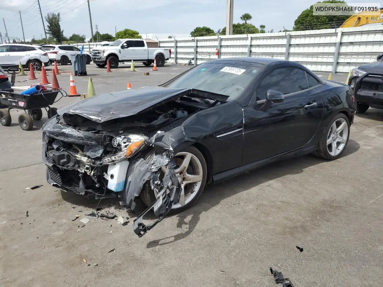 2014 Mercedes-Benz Slk 350 VIN: WDDPK5HA6EF091935 Lot: 62969735