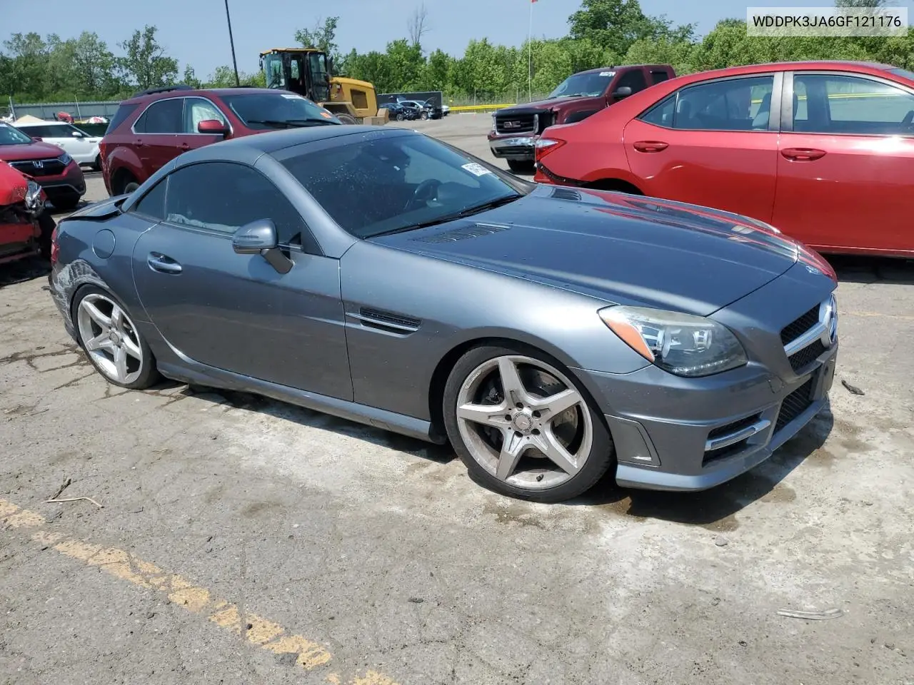 2016 Mercedes-Benz Slk 300 VIN: WDDPK3JA6GF121176 Lot: 60413565