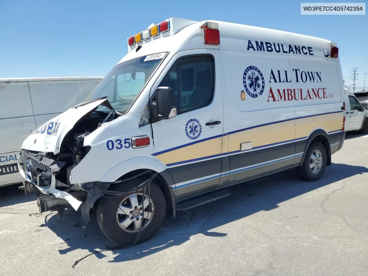 2013 Mercedes-Benz Sprinter 2500 VIN: WD3PE7CC4D5742354 Lot: 62953945