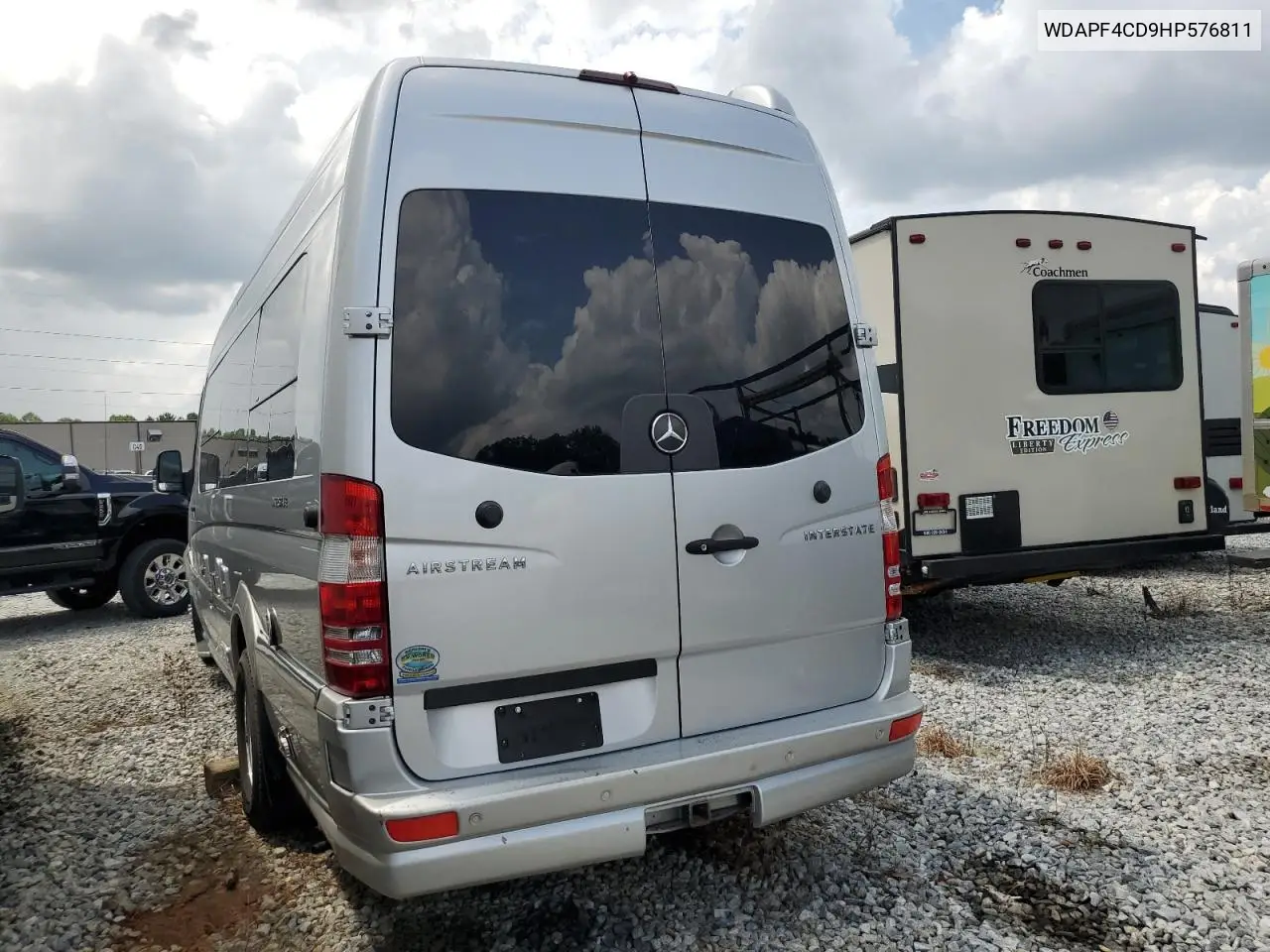 2017 Mercedes-Benz Sprinter 3500 VIN: WDAPF4CD9HP576811 Lot: 64636735