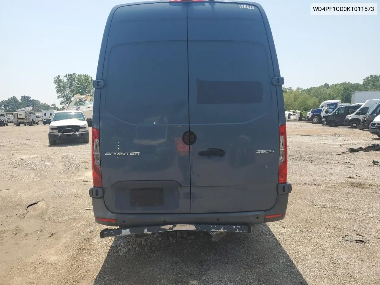 2019 Mercedes-Benz Sprinter 2500/3500 VIN: WD4PF1CD0KT011573 Lot: 55694385