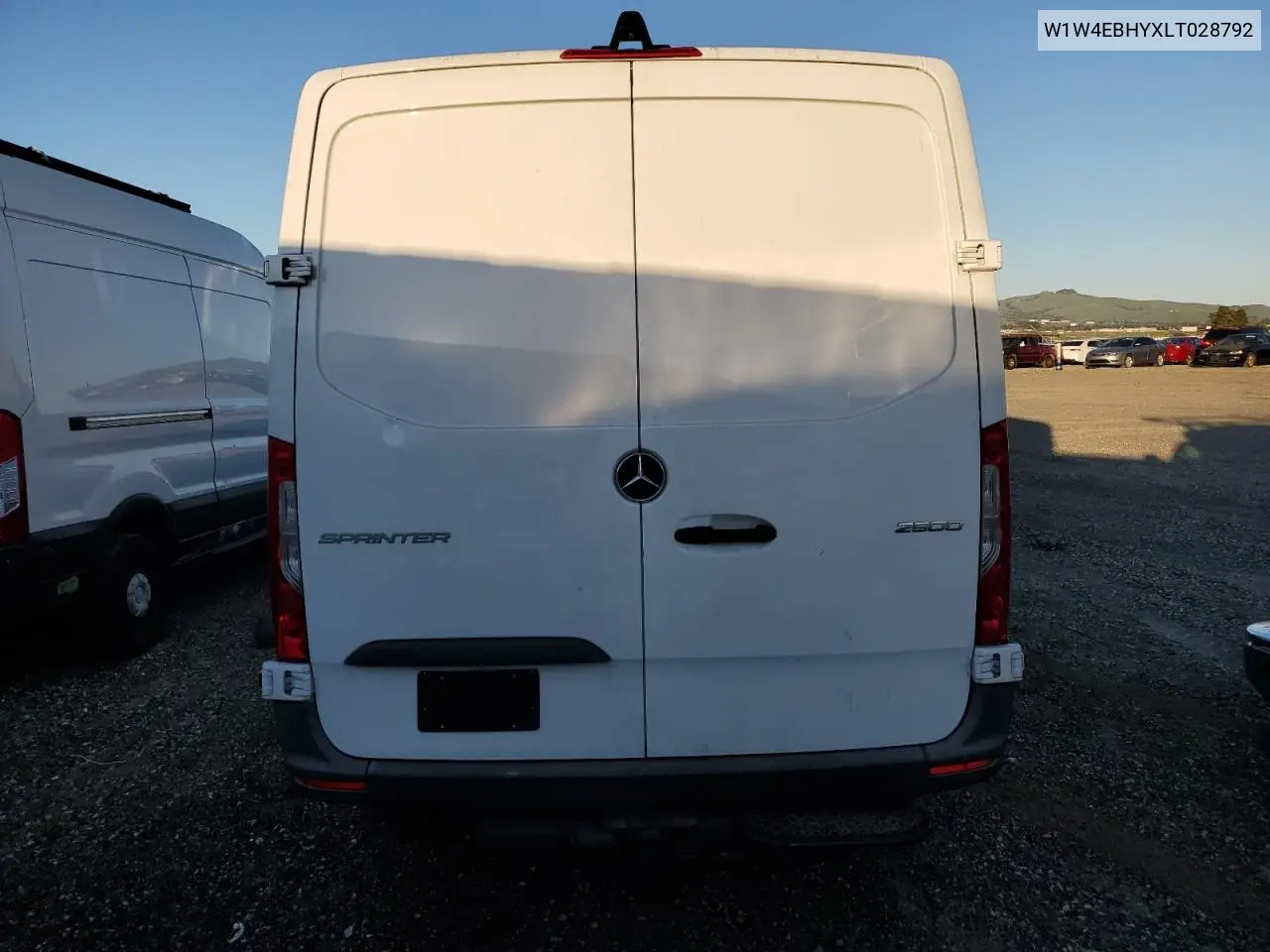 2020 Mercedes-Benz Sprinter 2500 VIN: W1W4EBHYXLT028792 Lot: 46272235