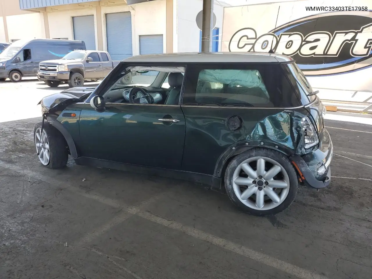 2003 Mini Cooper VIN: WMWRC33403TE17958 Lot: 61500055