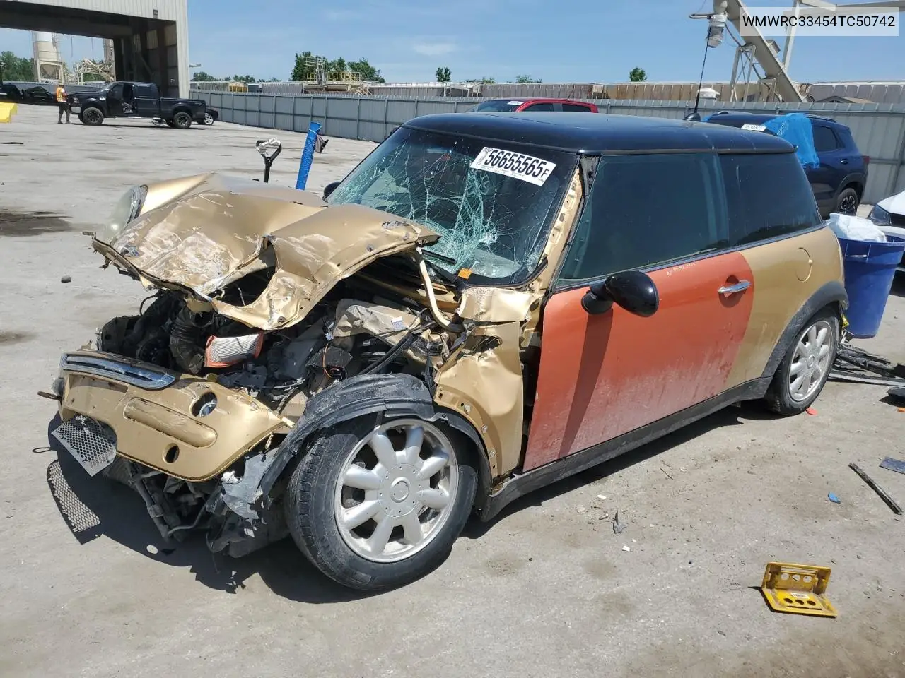 2004 Mini Cooper VIN: WMWRC33454TC50742 Lot: 56655565