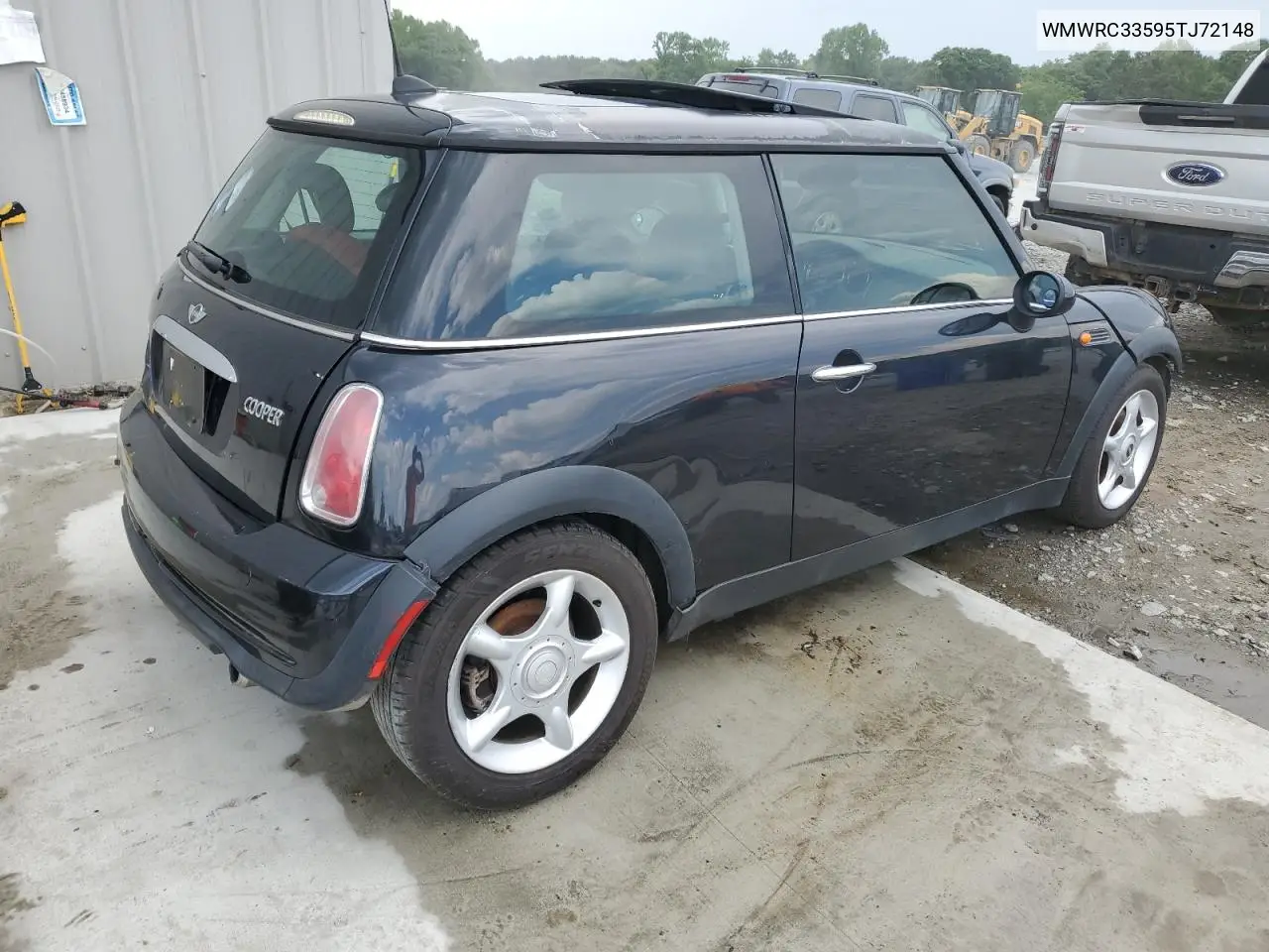 2005 Mini Cooper VIN: WMWRC33595TJ72148 Lot: 54310325