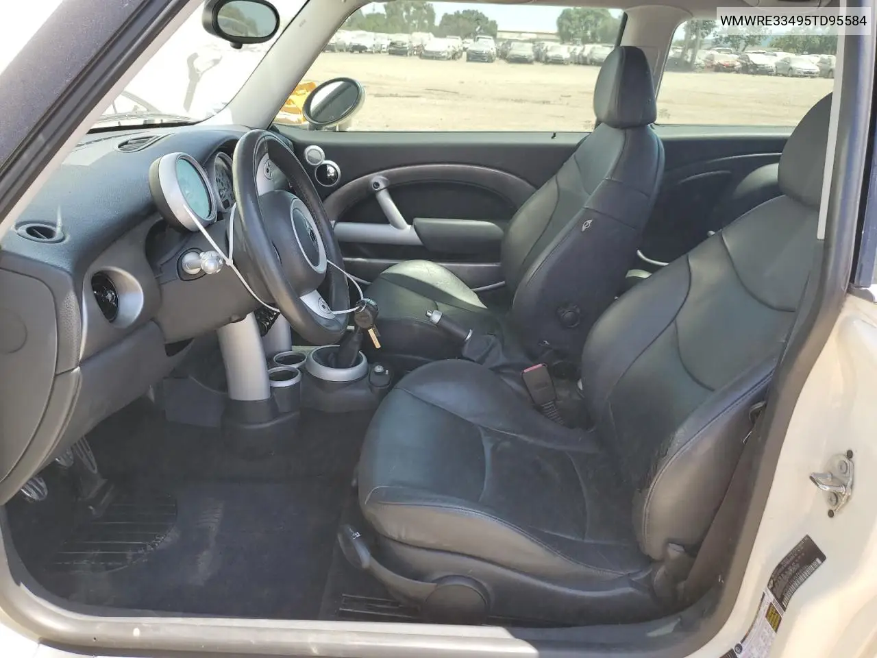2005 Mini Cooper S VIN: WMWRE33495TD95584 Lot: 61571785