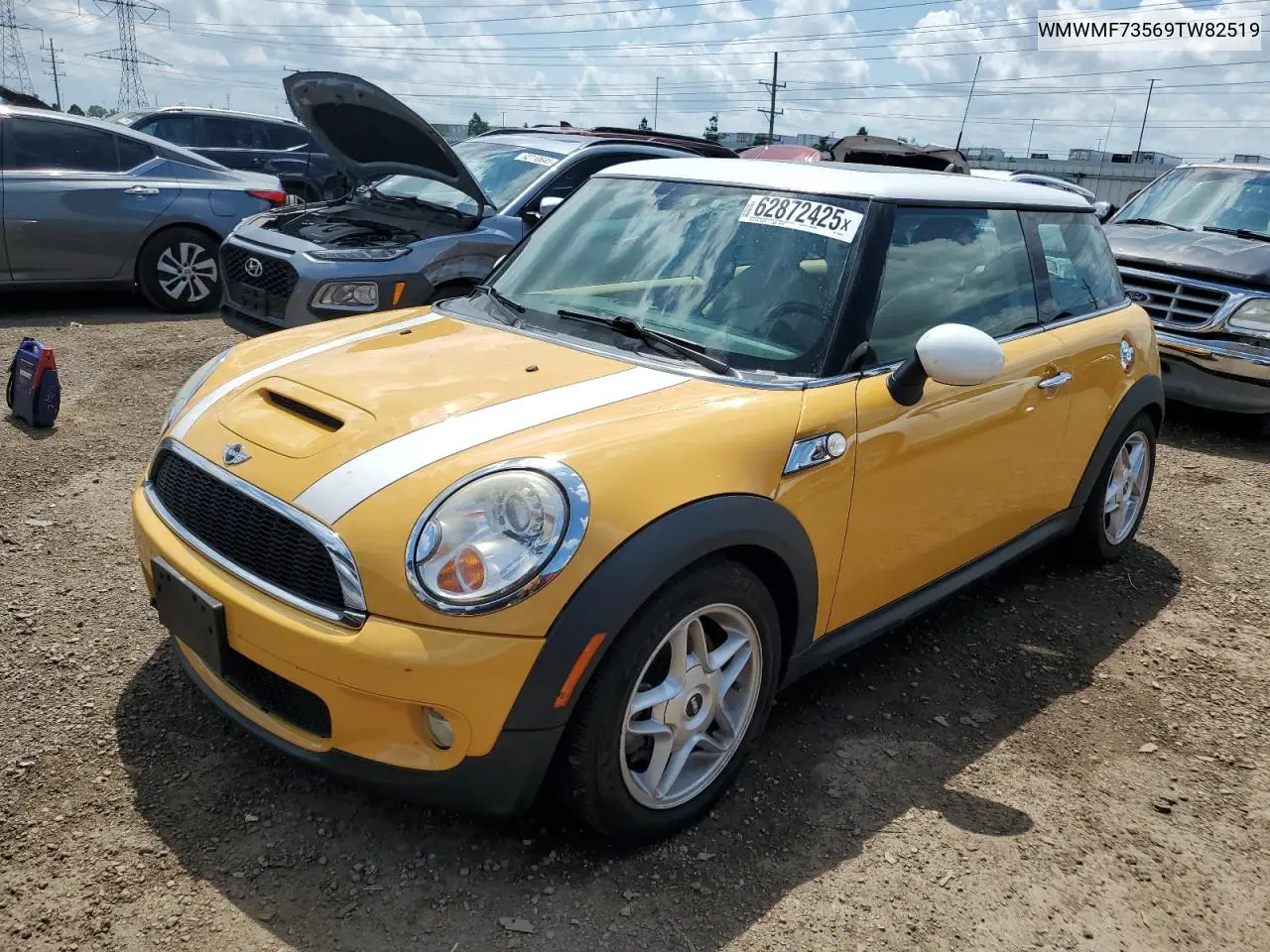 2009 Mini Cooper S VIN: WMWMF73569TW82519 Lot: 62872425