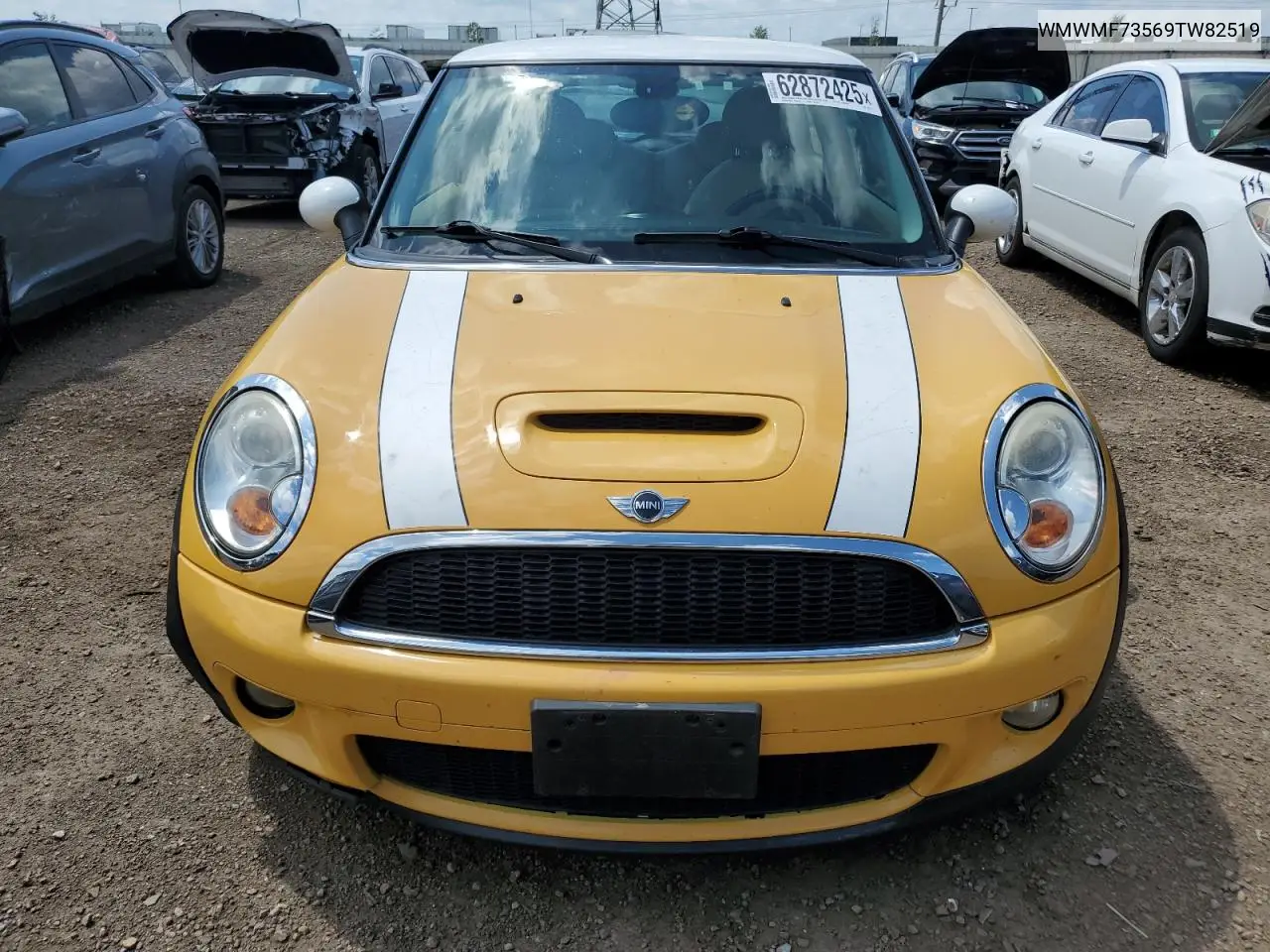 2009 Mini Cooper S VIN: WMWMF73569TW82519 Lot: 62872425